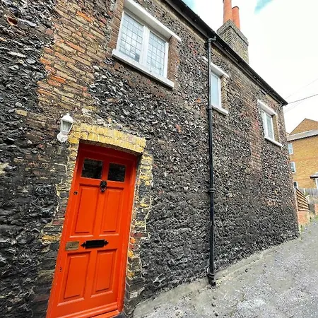 Old Barrel Store - Old Town. Parking & Garden Margate Exterior photo